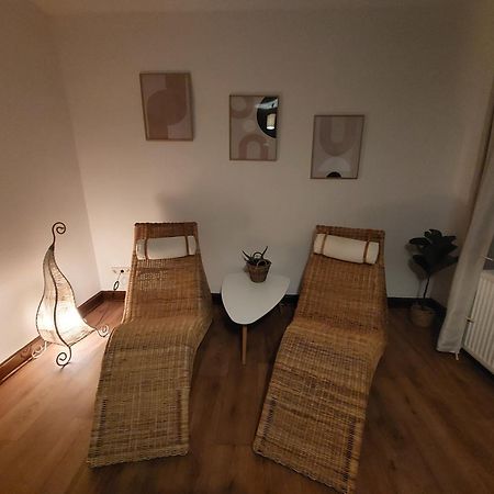 Cozy Home, 7 Beds, Wifi, Kitchen, Balcony, Bielefeld Center Ngoại thất bức ảnh