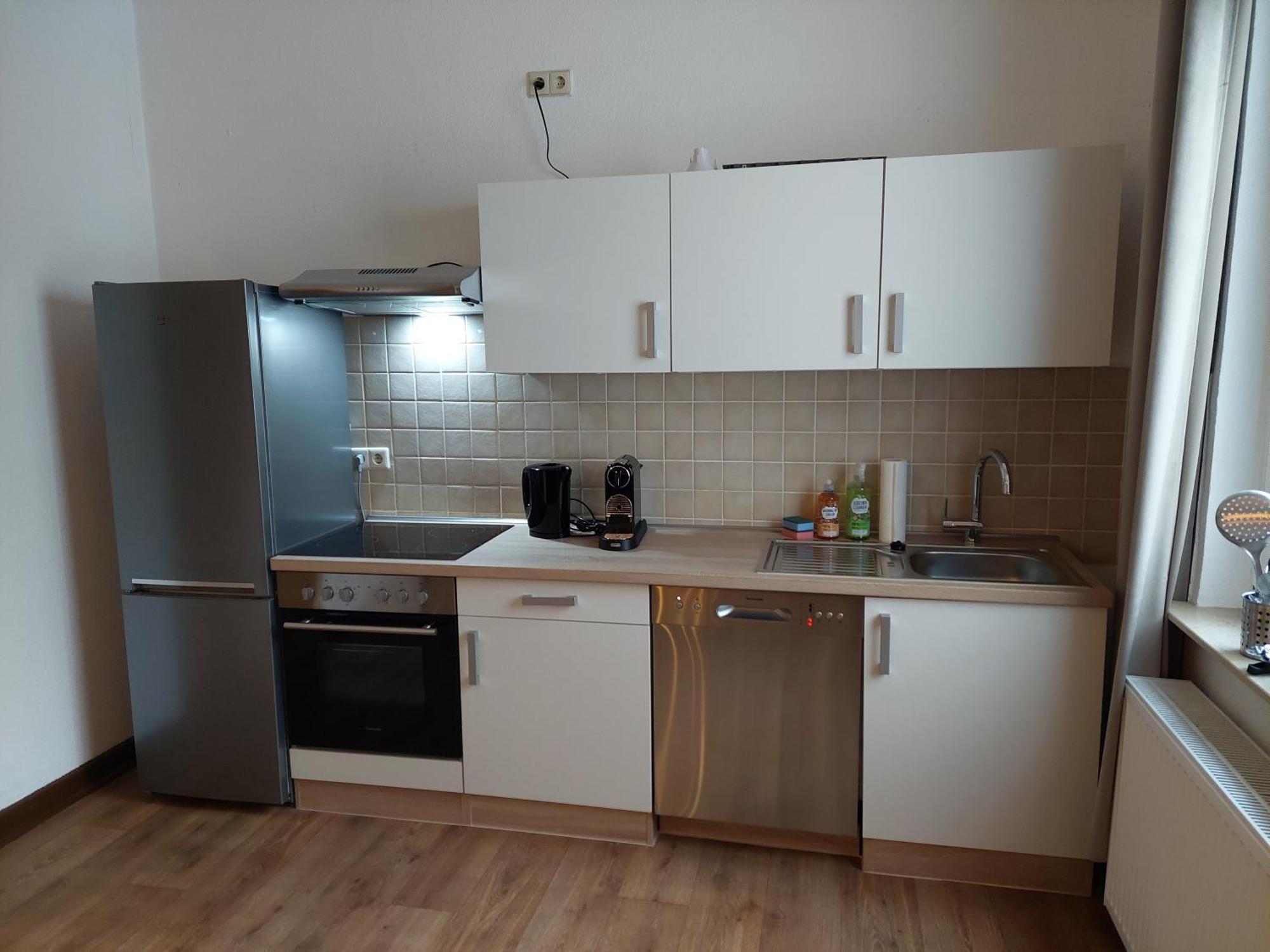 Cozy Home, 7 Beds, Wifi, Kitchen, Balcony, Bielefeld Center Ngoại thất bức ảnh