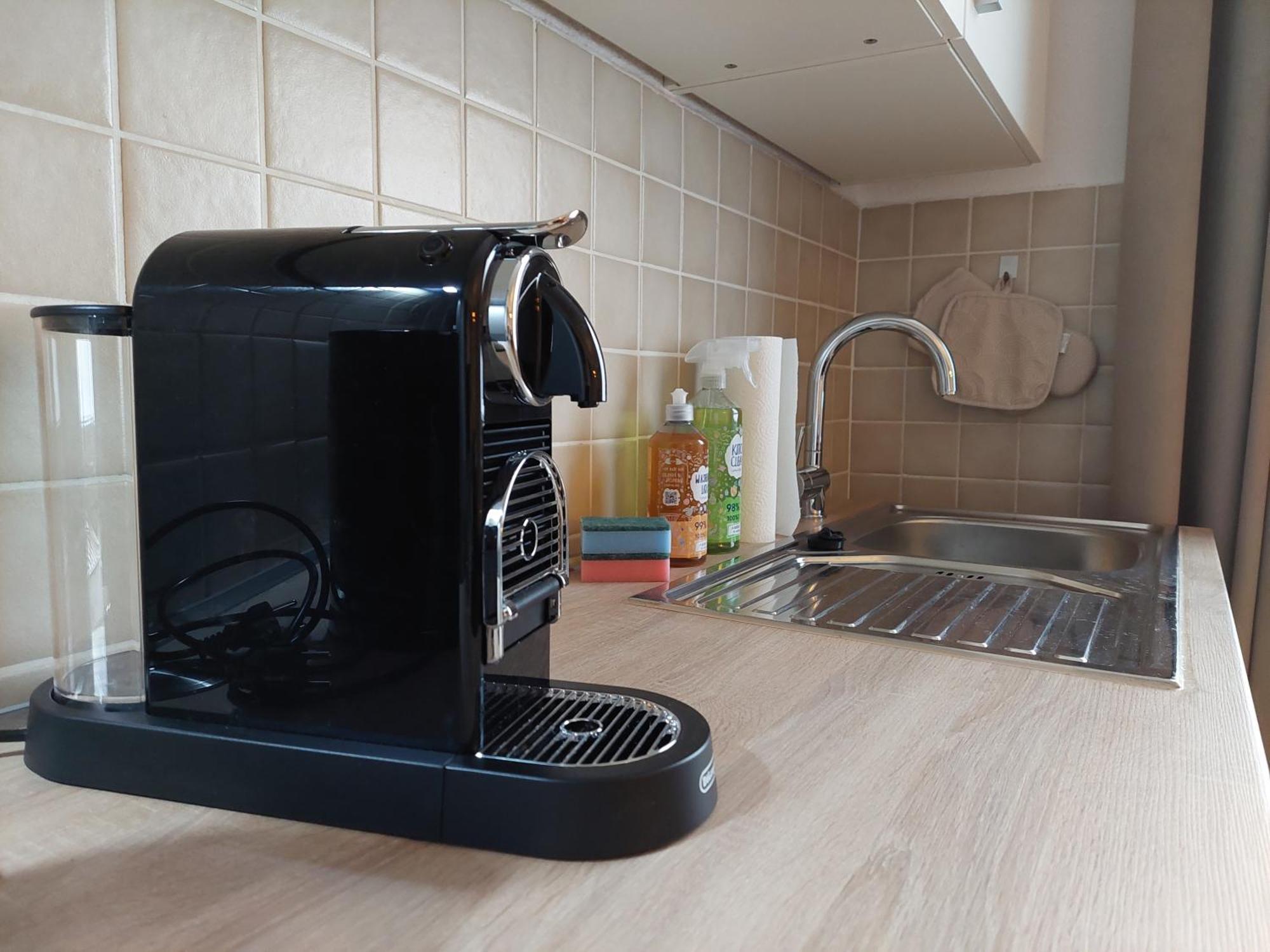 Cozy Home, 7 Beds, Wifi, Kitchen, Balcony, Bielefeld Center Ngoại thất bức ảnh