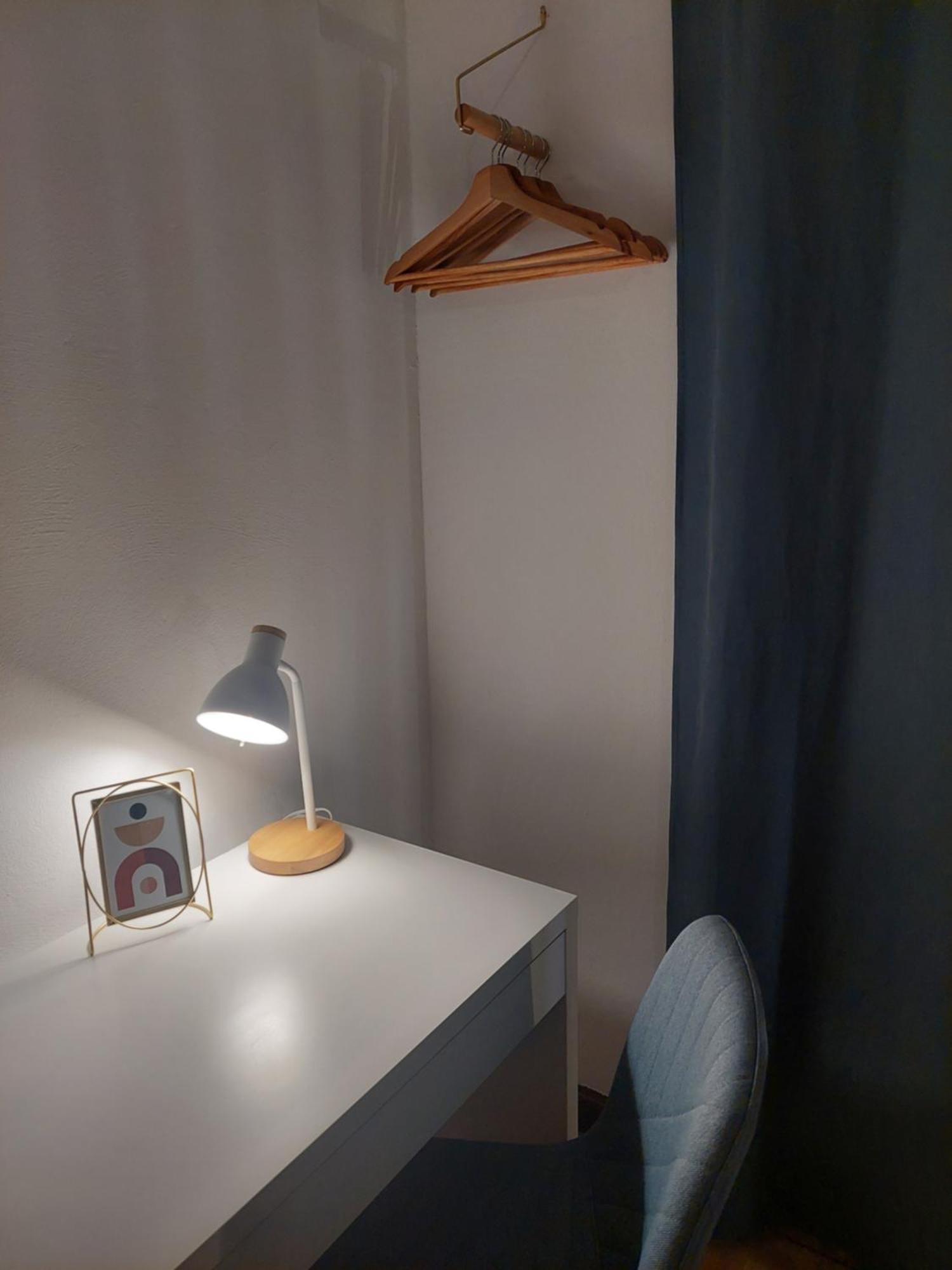 Cozy Home, 7 Beds, Wifi, Kitchen, Balcony, Bielefeld Center Ngoại thất bức ảnh