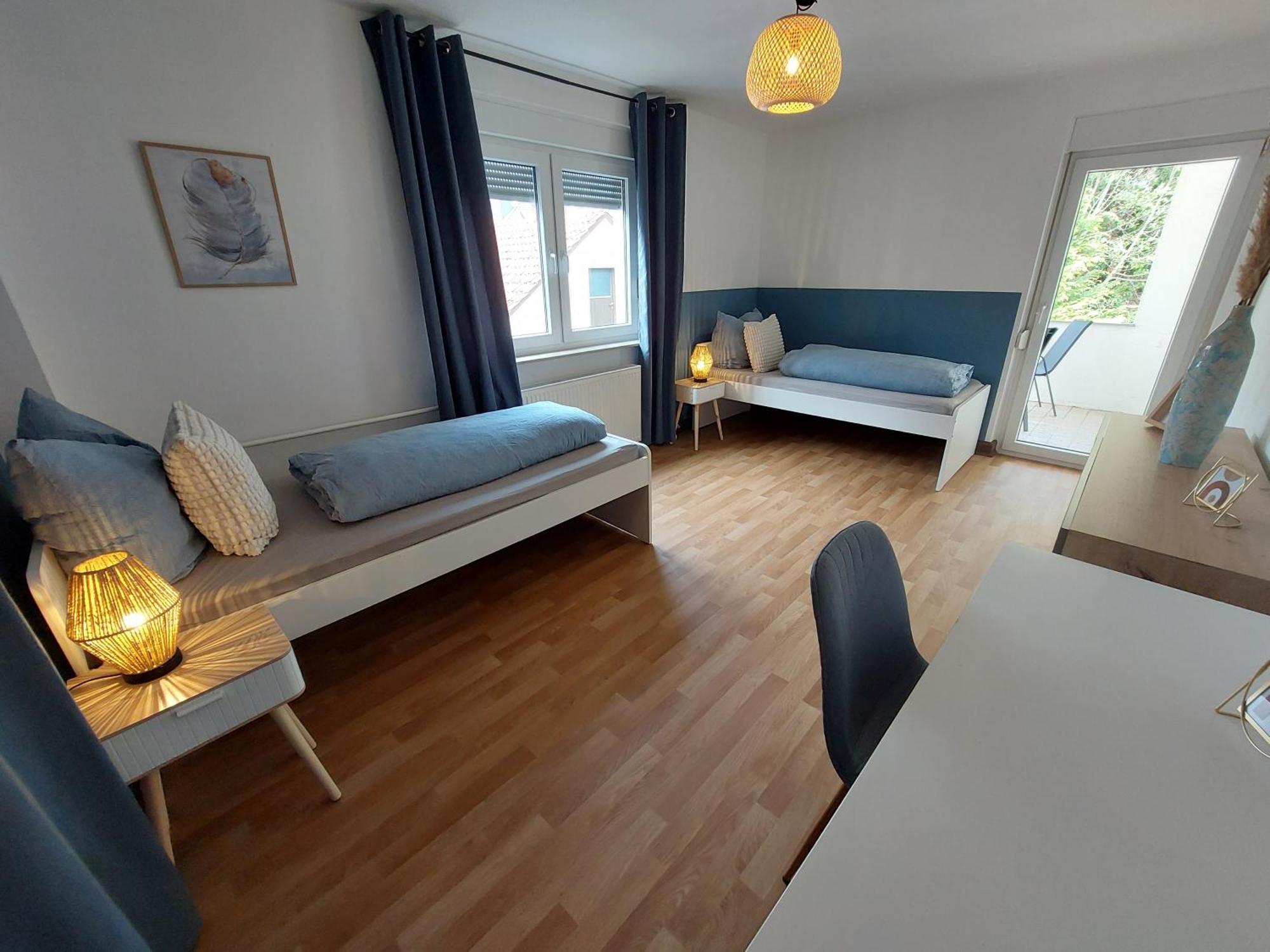 Cozy Home, 7 Beds, Wifi, Kitchen, Balcony, Bielefeld Center Ngoại thất bức ảnh